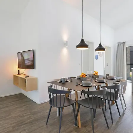 Holiday home Front In Lembruch-duemmer With Wifi Lembruch